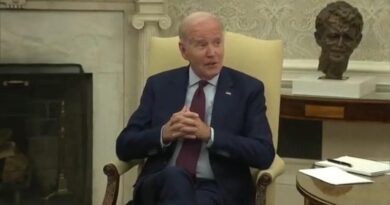 Biden Tells Reporters His Border Crisis is "Looking Much Better" During Oval Office Meeting on Debt Ceiling (VIDEO) | The Gateway Pundit | by Cristina Laila