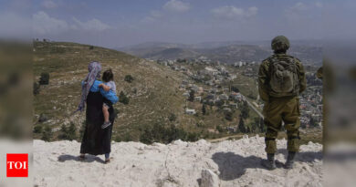 Israelis revive flashpoint West Bank settlement - Times of India