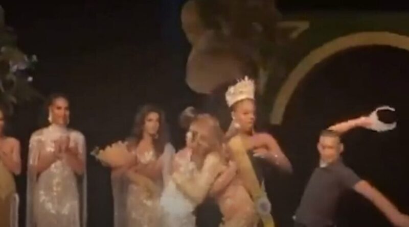 INSANE VID: Husband of Second Place Beauty Pageant Winner Rushes Stage, Snatches Crown From Winner — Smashes It | The Gateway Pundit | by Cassandra MacDonald