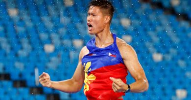 EJ Obiena captures SEA Games pole vault gold anew, resets record