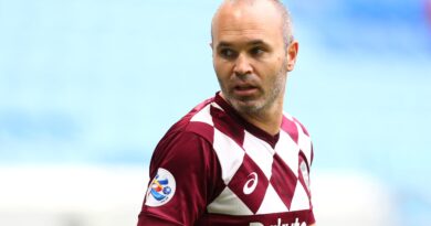 Andres Iniesta to leave Japan’s Kobe but determined to play on