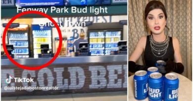 "Bud Light Ghost Town!" -Boston Red Sox Fans Completely Snub Disgraced Beer Brand as They Purchase Concessions at Fenway Park - Not a Single Soul Goes to Bud Light Stand (VIDEO) | The Gateway Pundit | by Cullen Linebarger