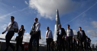 UK on track to swerve recession, says sunnier IMF growth forecast