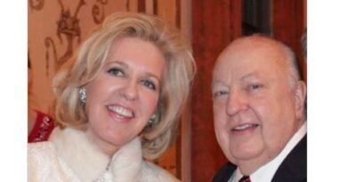 "The Only Person Closest to Roger Is Donald Trump" - Elizabeth Ailes, Widow of Roger Ailes, Holds First Interview - Slams the Murdochs for Destroying FOX News (VIDEO) | The Gateway Pundit | by Jim Hoft