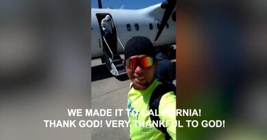 WATCH: Video of Illegal Aliens Arriving in California Debunks Newsom's "Kidnapping" Allegations Against DeSantis | The Gateway Pundit | by Cristina Laila