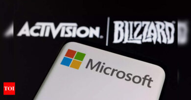 Microsoft: US judge pauses Microsoft's Activision buy - Times of India