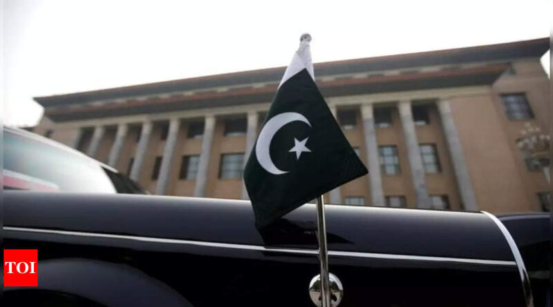 Pakistan Crisis: Pakistan seeks quick refinancing of $1.3 billion loans from China: Report | World News - Times of India