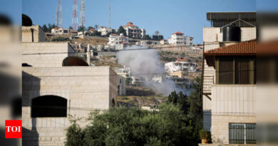 Gunbattle in Jenin: 3 Palestinians killed, 29 others wounded in Israeli raid in West Bank - Times of India