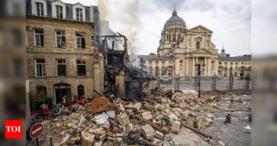 Paris: Rescuers found body in rubble of Paris building that collapsed in explosion - Times of India