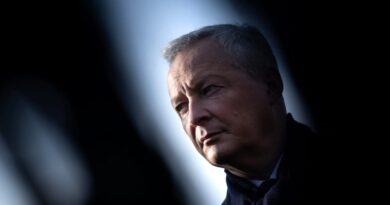 Le Maire hails ‘positive signal’ after S&P preserves France’s credit rating