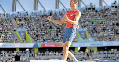 6 meters breached, Obiena eyes Olympic spot