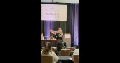 Chaos Erupts At Conference as Furious Husband Storms Stage and Roughs Up Doctor He Accuses of Assaulting His Wife Seven Years Ago (VIDEO) | The Gateway Pundit | by Cullen Linebarger