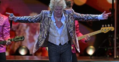 Do Ya Think I’m Guilty? Rod Stewart offers Boris Johnson comeback tips