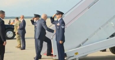 WATCH: Joe Biden Takes No Questions and Fails to Salute as He Leaves For Another Weekend Vacation | The Gateway Pundit | by Cristina Laila | 42