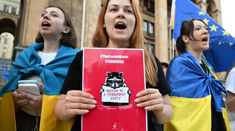 They oppose Putin. But Ukrainians won’t work with them.