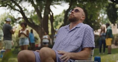 "Is He Transgender Too?" - NFL Superstar Gets Roasted After Appearing in Annoying New Bud Light Commercial Which Mocks Men (VIDEO) | The Gateway Pundit | by Cullen Linebarger | 165