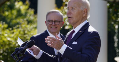 Biden warns of response if Iran attacks U.S. troops