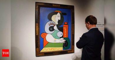 'Woman with a Watch': Pablo Picasso painting sells for $139 million - Times of India