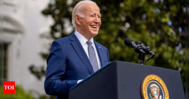 Biden celebrates his 81st birthday with jokes as the White House stresses his experience and stamina - Times of India