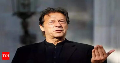 Pakistan's election body orders Imran Khan's party to intra-party polls within 20 days to retain bat symbol - Times of India