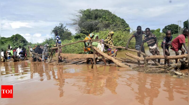 Death toll from Somalia floods nears 100 - Times of India