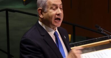 Netanyahu scrambles to quell revolt by far right over Gaza fuel